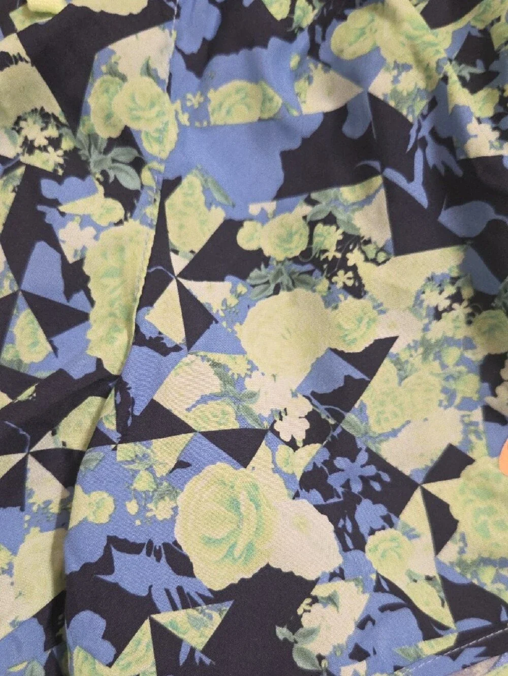 Nike Girls’s Blue & Green Floral Running Shorts